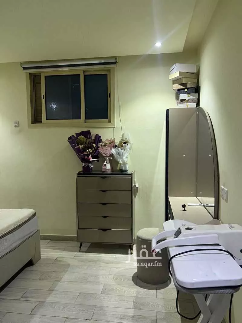 دور 3 غرف في السعادة 10