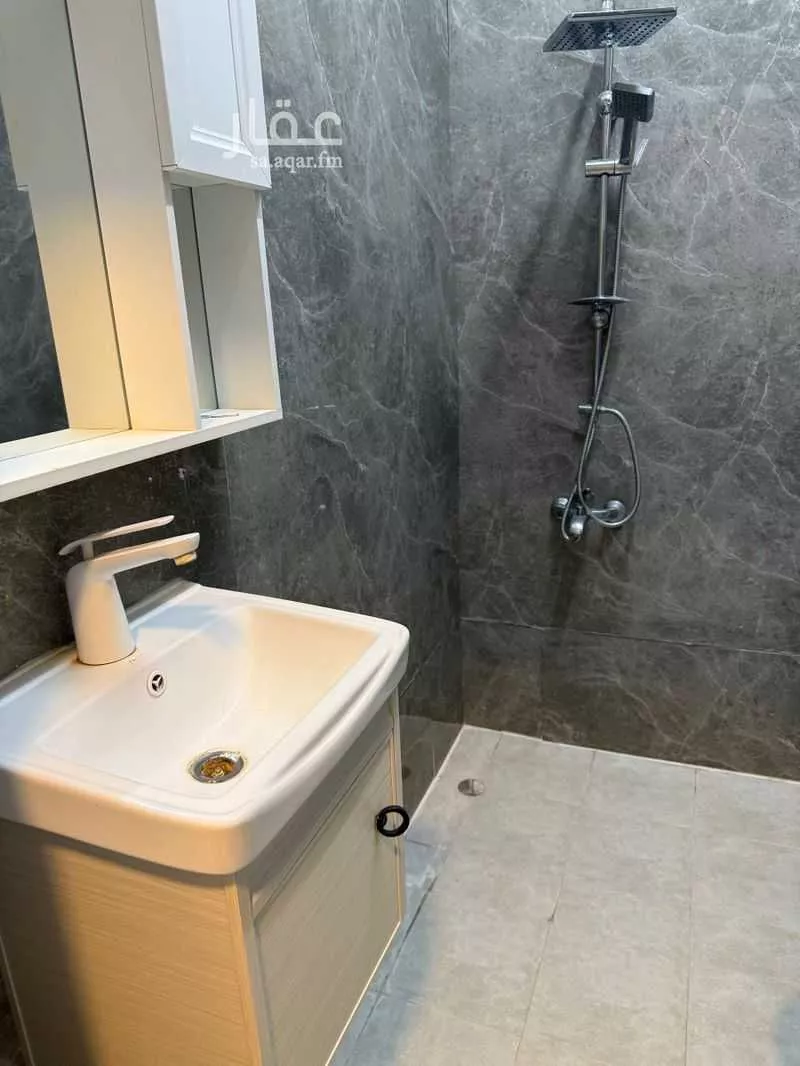 شقة 4 غرف في الحمراء 2