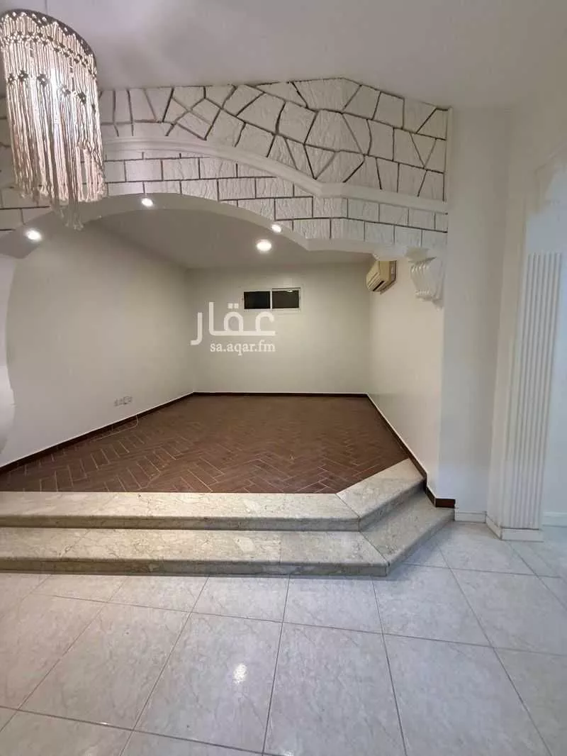 شقة 4 غرف في الحمراء 12