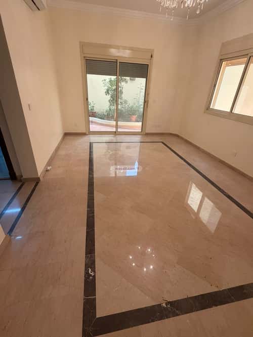 فيلا 4 غرف في الخالدية 13