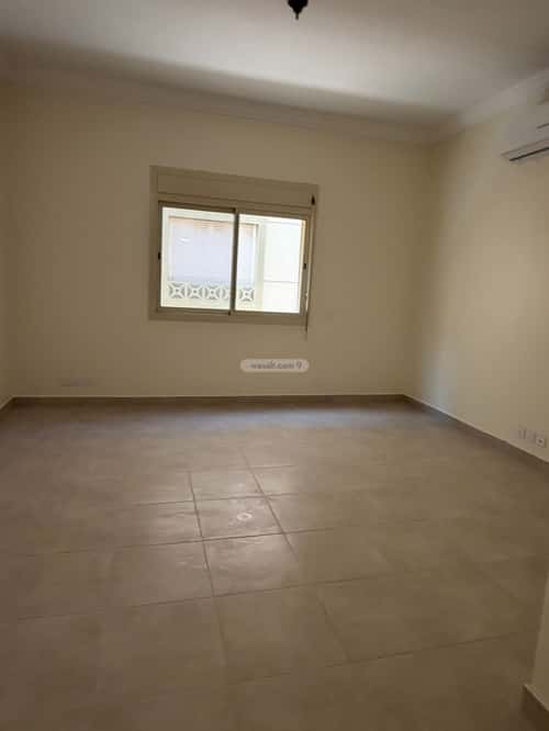 فيلا 4 غرف في الخالدية 7