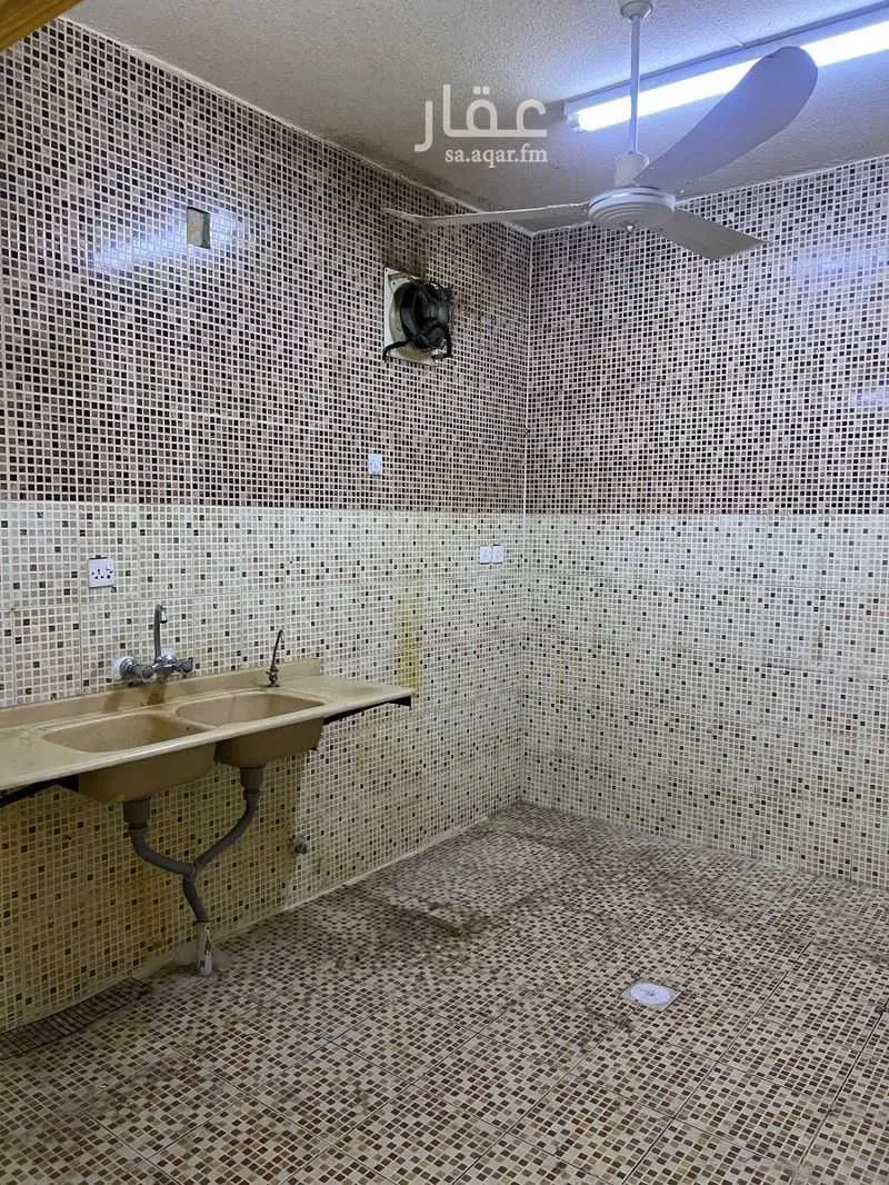 دور 4 غرف في السعادة 11