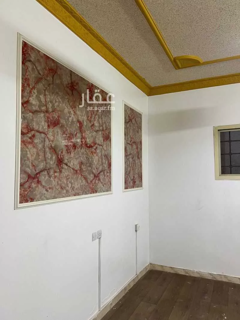 دور 4 غرف في السعادة 6