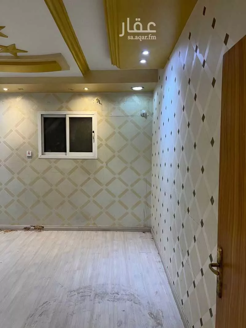 دور 4 غرف في السعادة 8