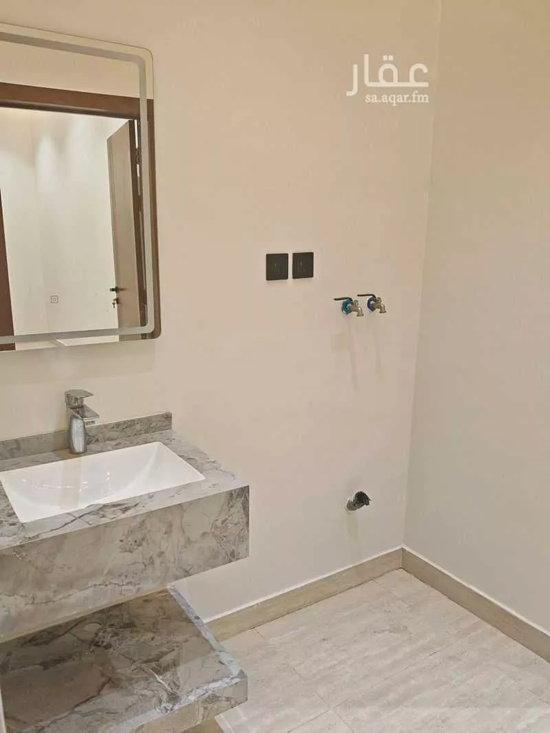 3 bedroom apartment in Al Qairawan 17