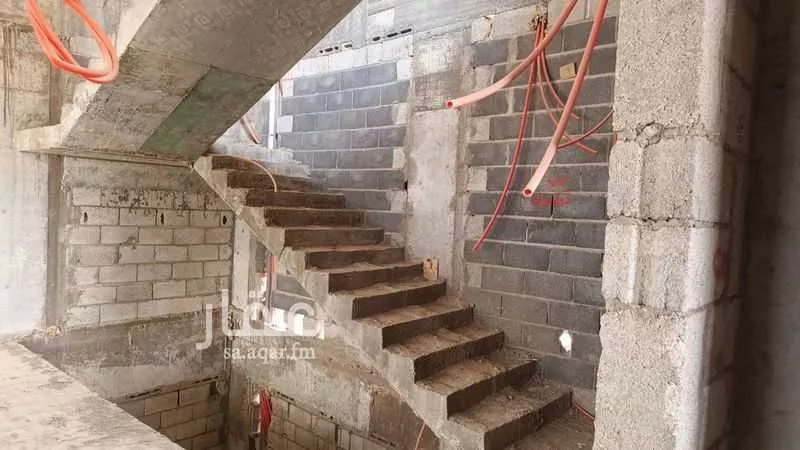 فيلا 7 غرف في بنبان 4