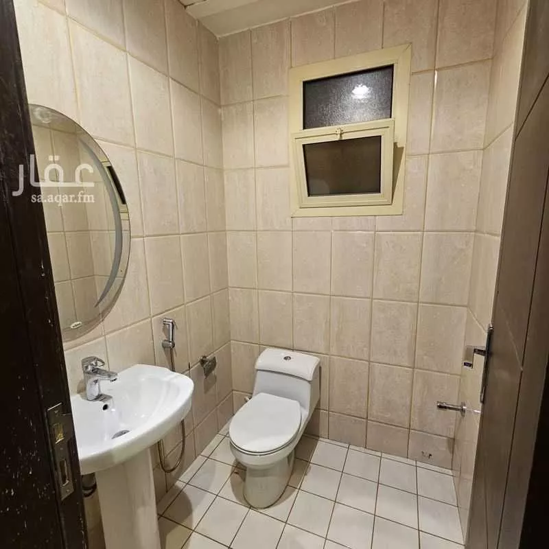 شقة 3 غرف في النخيل 5