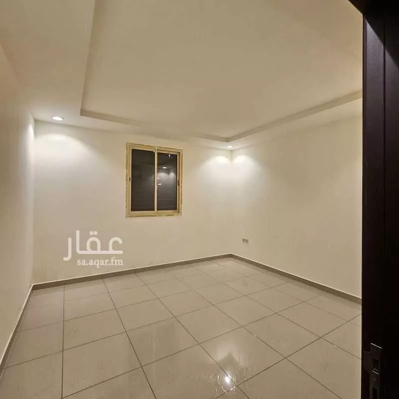 شقة 3 غرف في النخيل 9