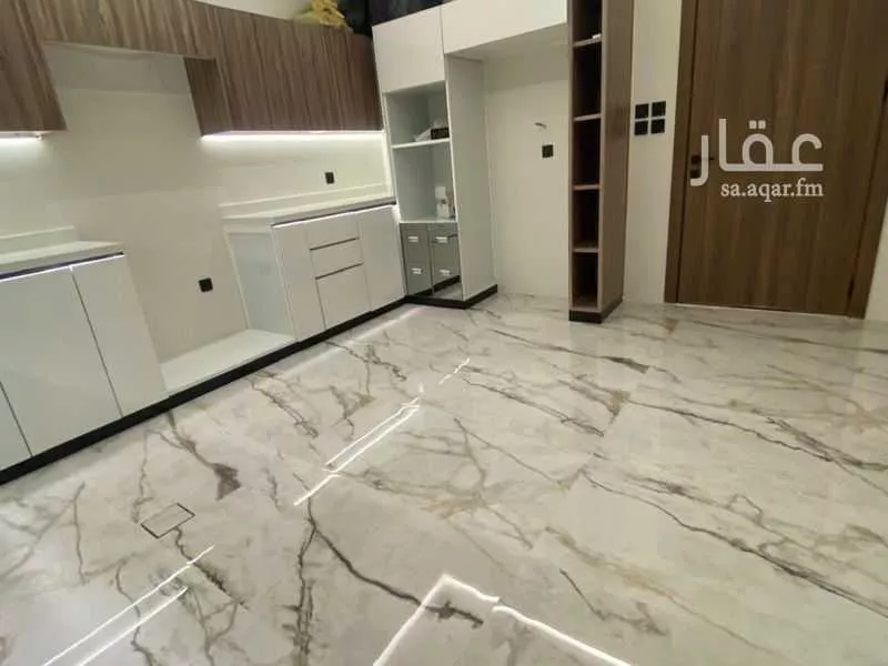 دور 3 غرف في العارض 6