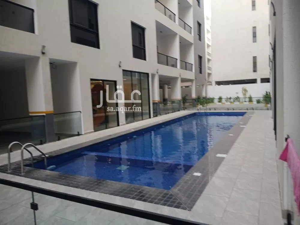 شقة 3 غرف في البحر 4