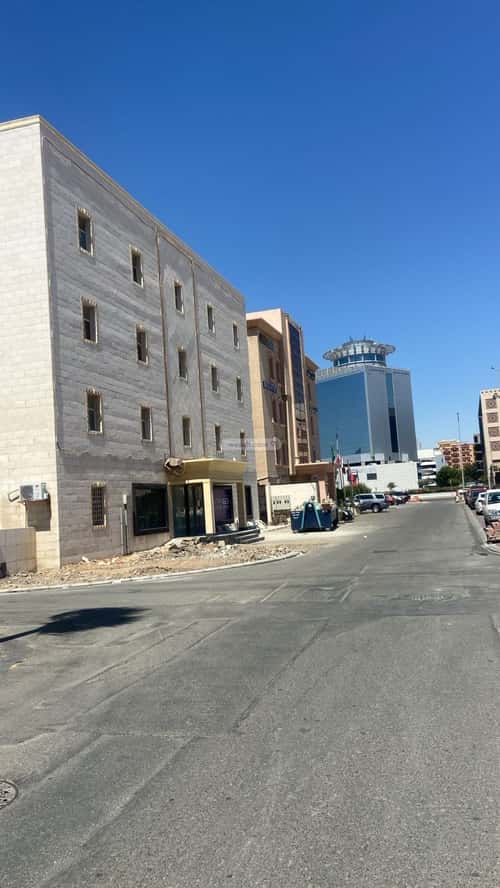 900 sqm office in Al Ruwais 14