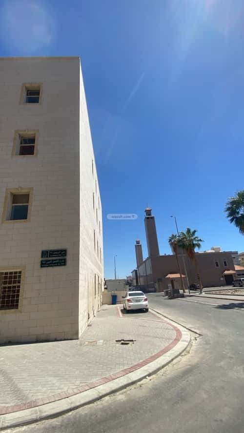 900 sqm office in Al Ruwais 6