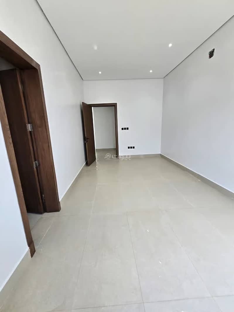 4 bedroom apartment in Al Maizilah, Riyadh 7