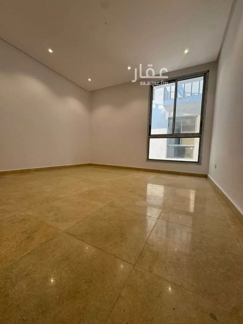 فيلا 8 غرف في الكوثر 11