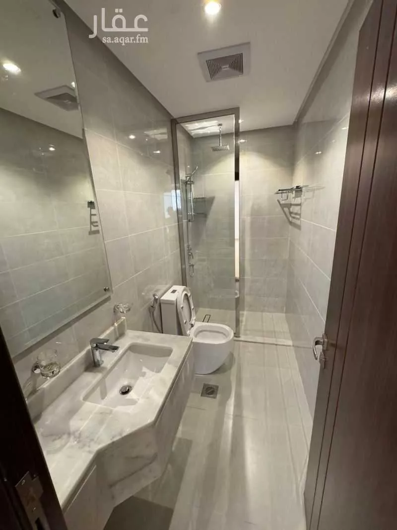 فيلا 8 غرف في الكوثر 5