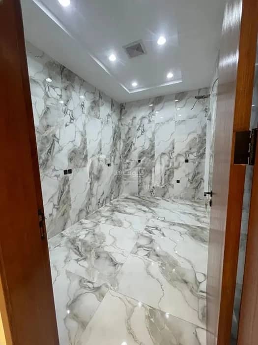 5 bedroom villa in Al Fadeylah, Jeddah 4