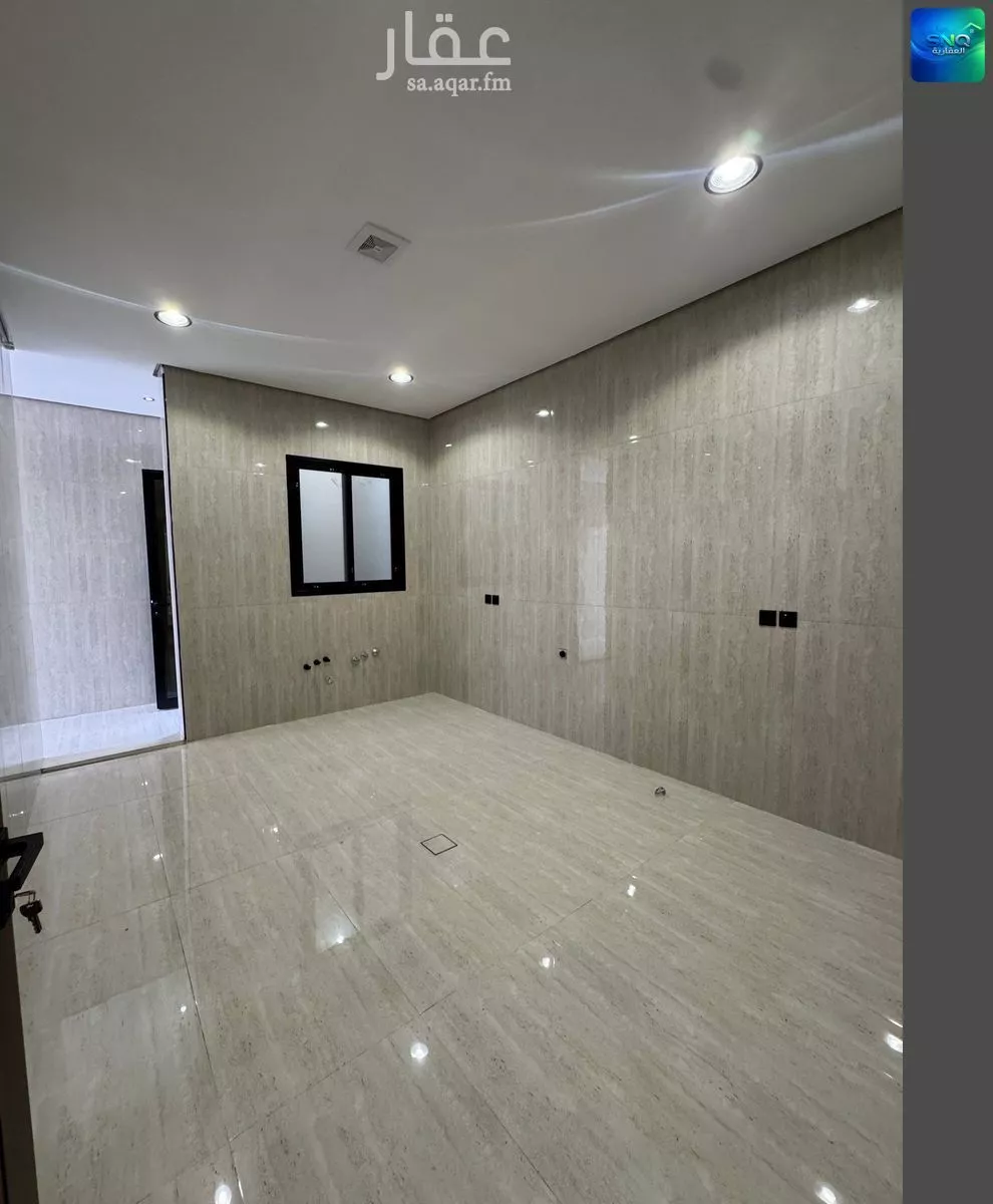 فيلا 7 غرف في ضاحية الملك فهد 12