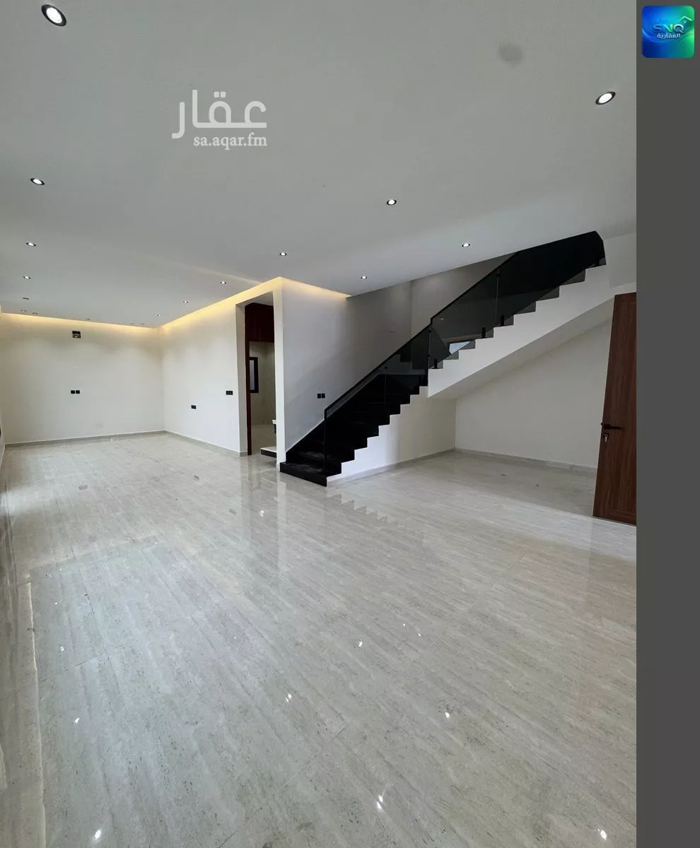 فيلا 7 غرف في ضاحية الملك فهد 14