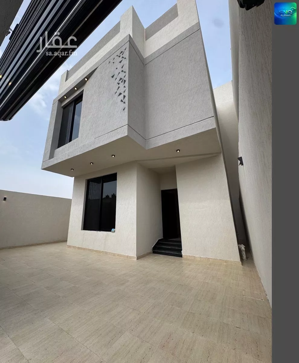 فيلا 7 غرف في ضاحية الملك فهد 7