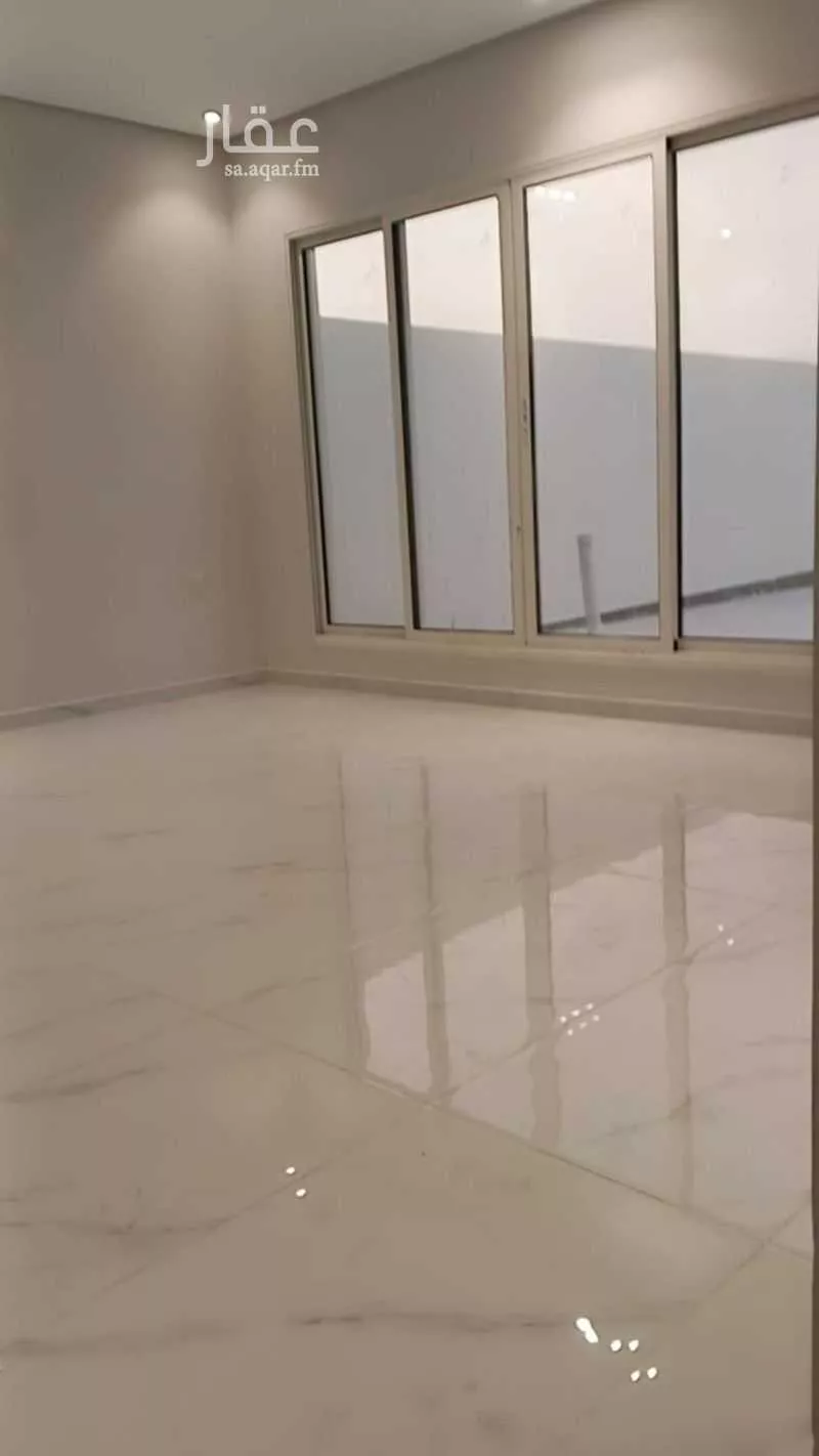 فيلا 7 غرف في الأمل 10