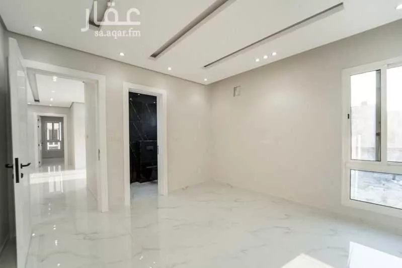 5 bedroom villa in Al Amal 9
