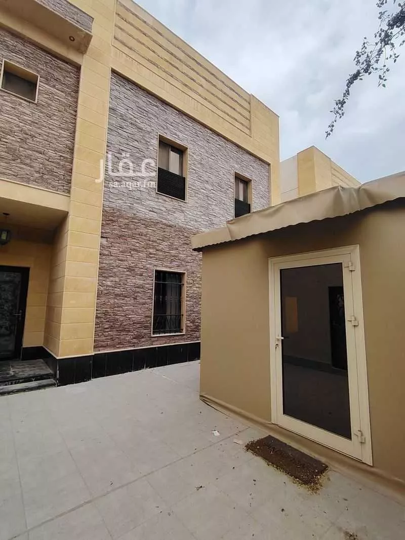 فيلا 4 غرف في الشعلة 5