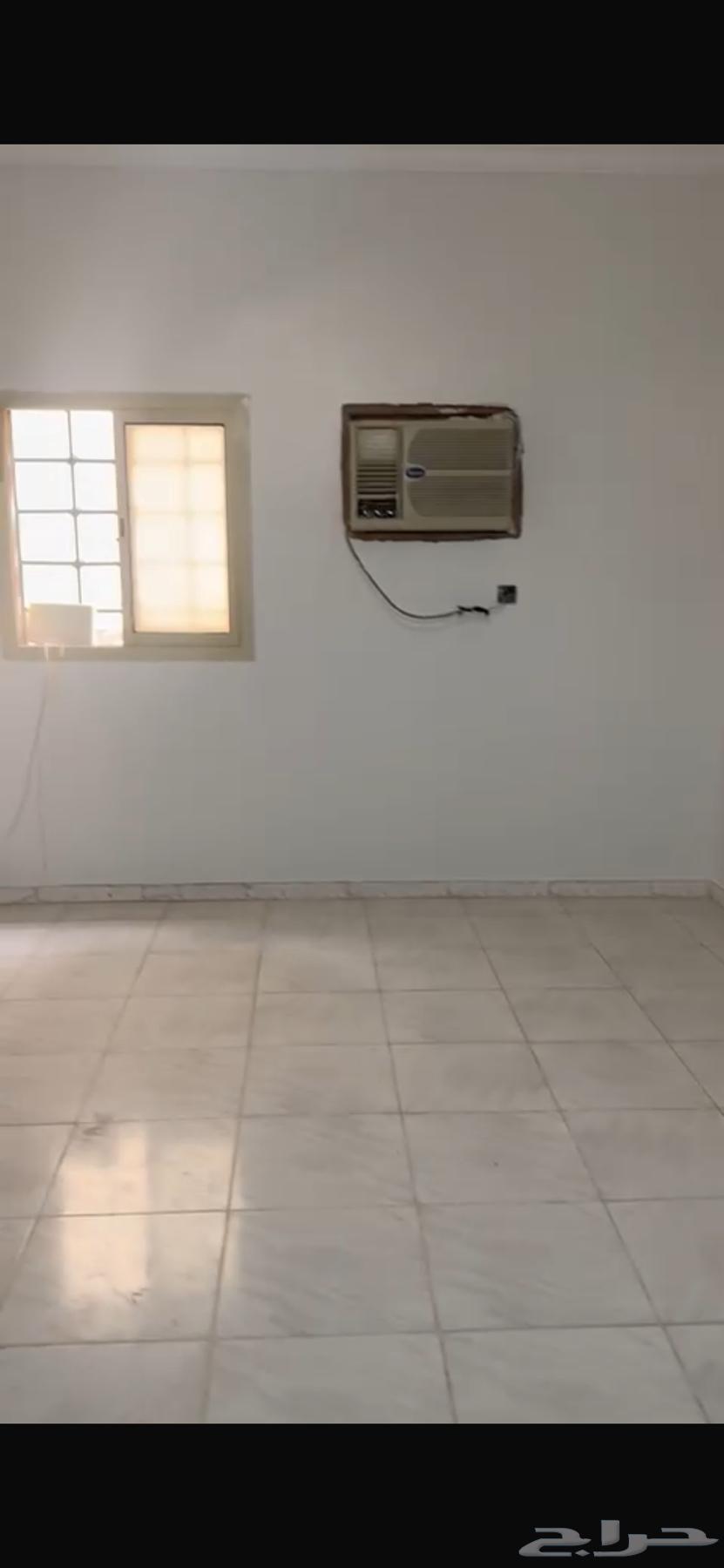 شقة 3 غرف في الرمال 12