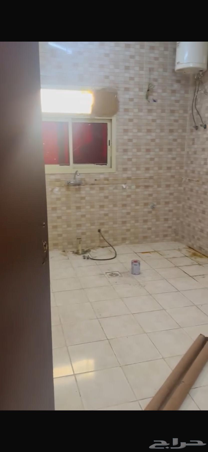 شقة 3 غرف في الرمال 7