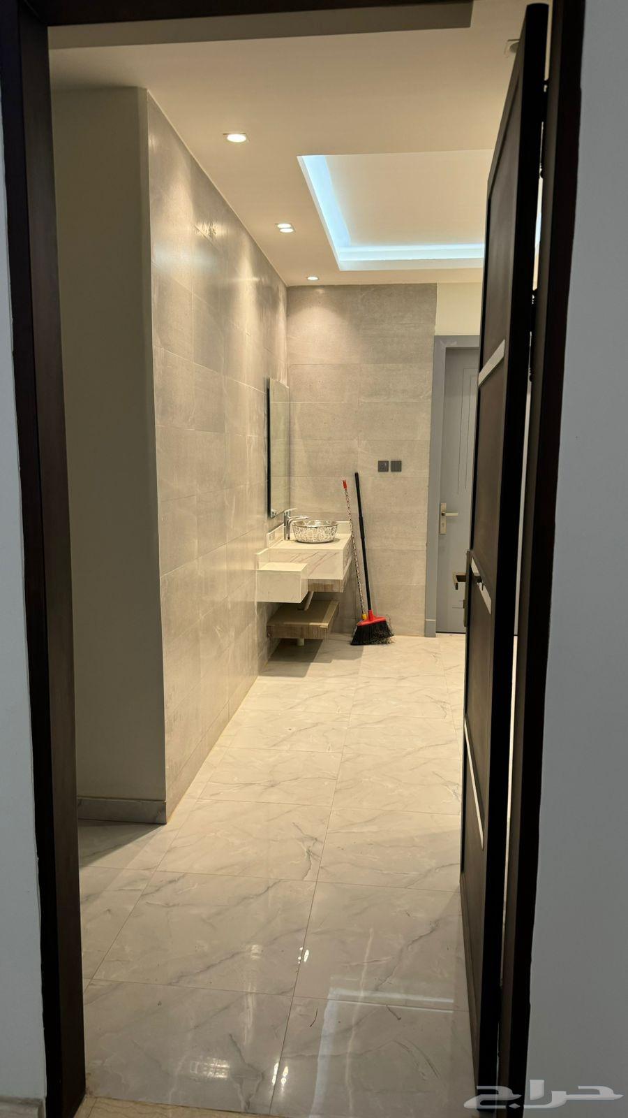 فيلا 6 غرف في المهدية 8