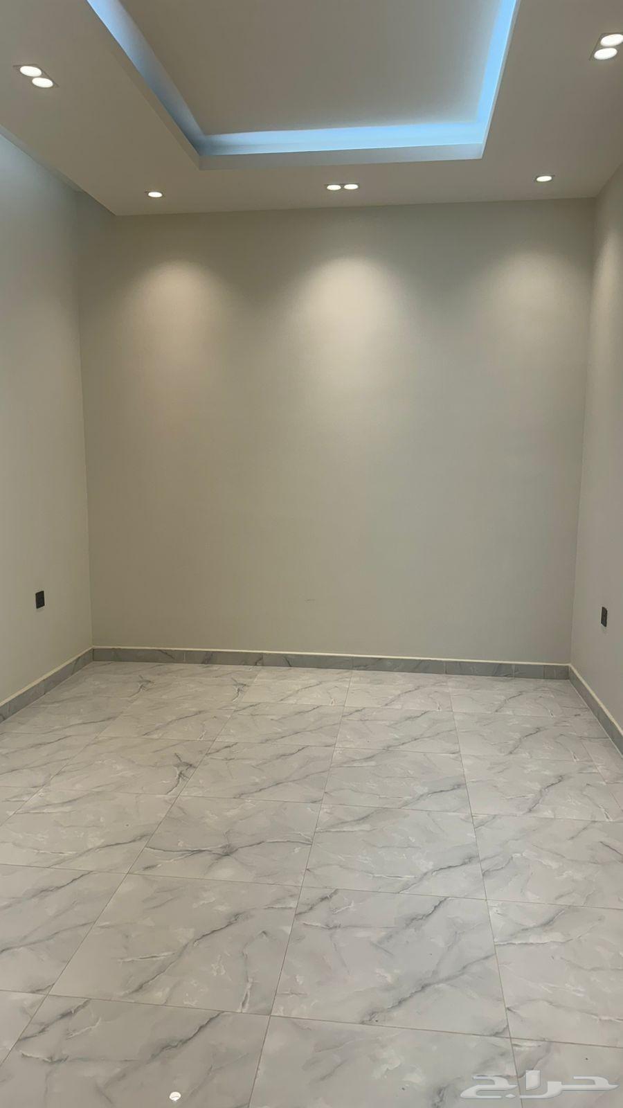 فيلا 6 غرف في المهدية 9