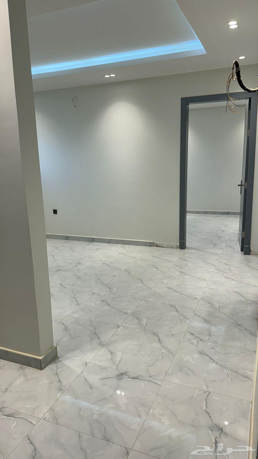 فيلا 6 غرف في المهدية 10