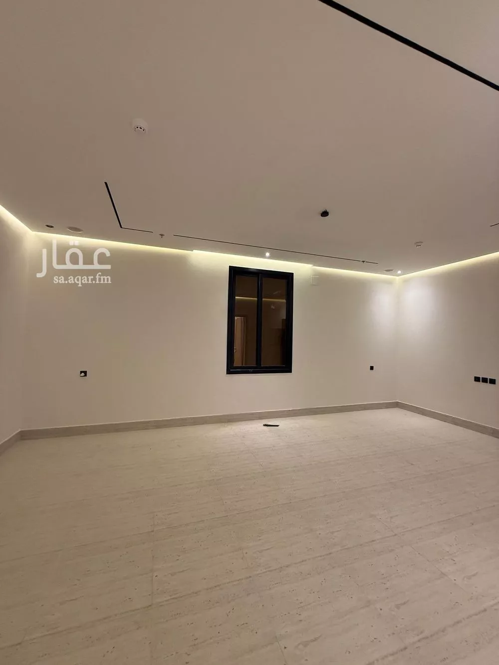 4 bedroom apartment in Dhahrat Laban 7