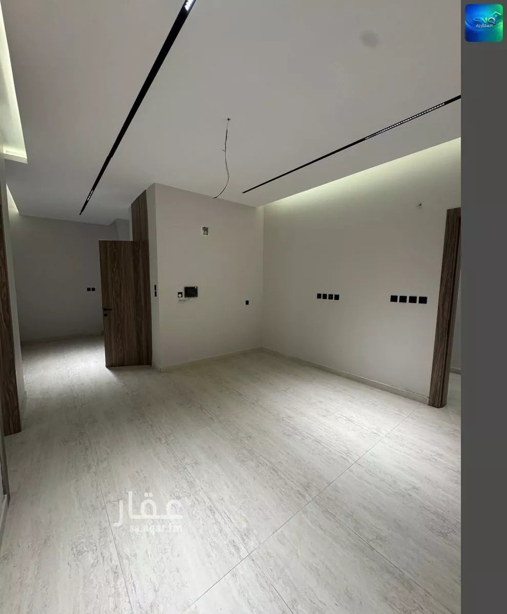 شقة 5 غرف في ضاحية الملك فهد 11