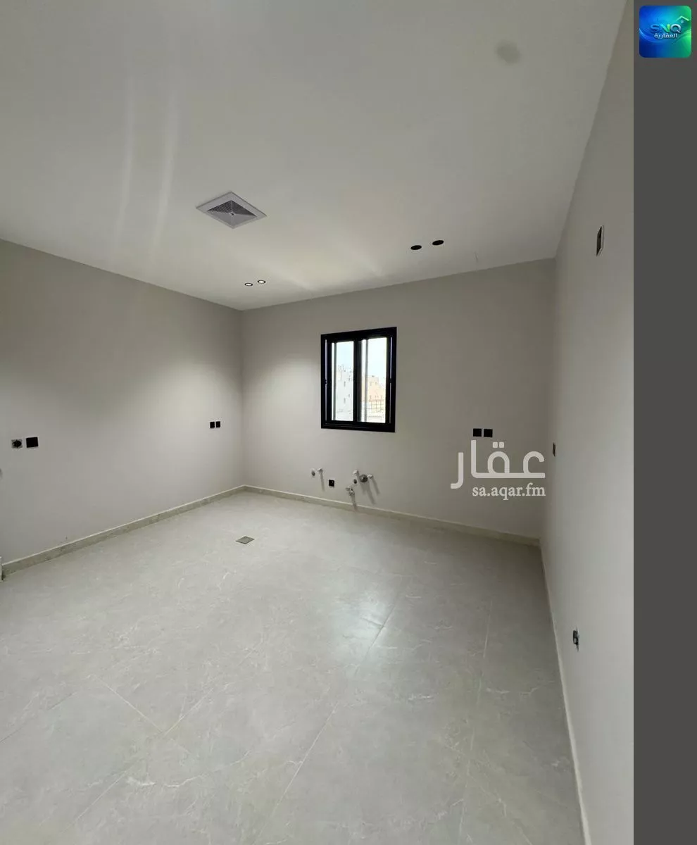 شقة 5 غرف في ضاحية الملك فهد 12