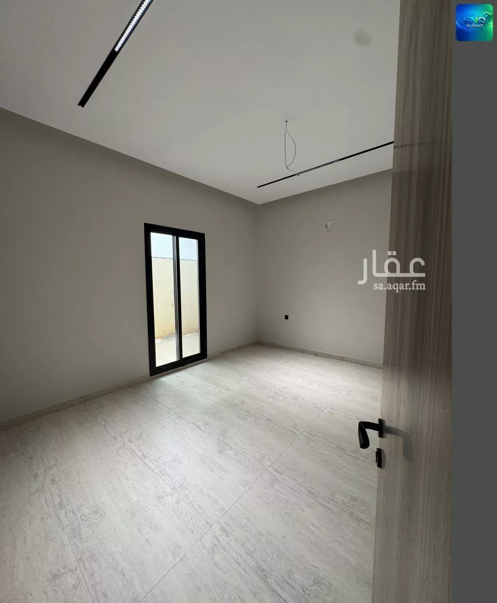 شقة 5 غرف في ضاحية الملك فهد 26