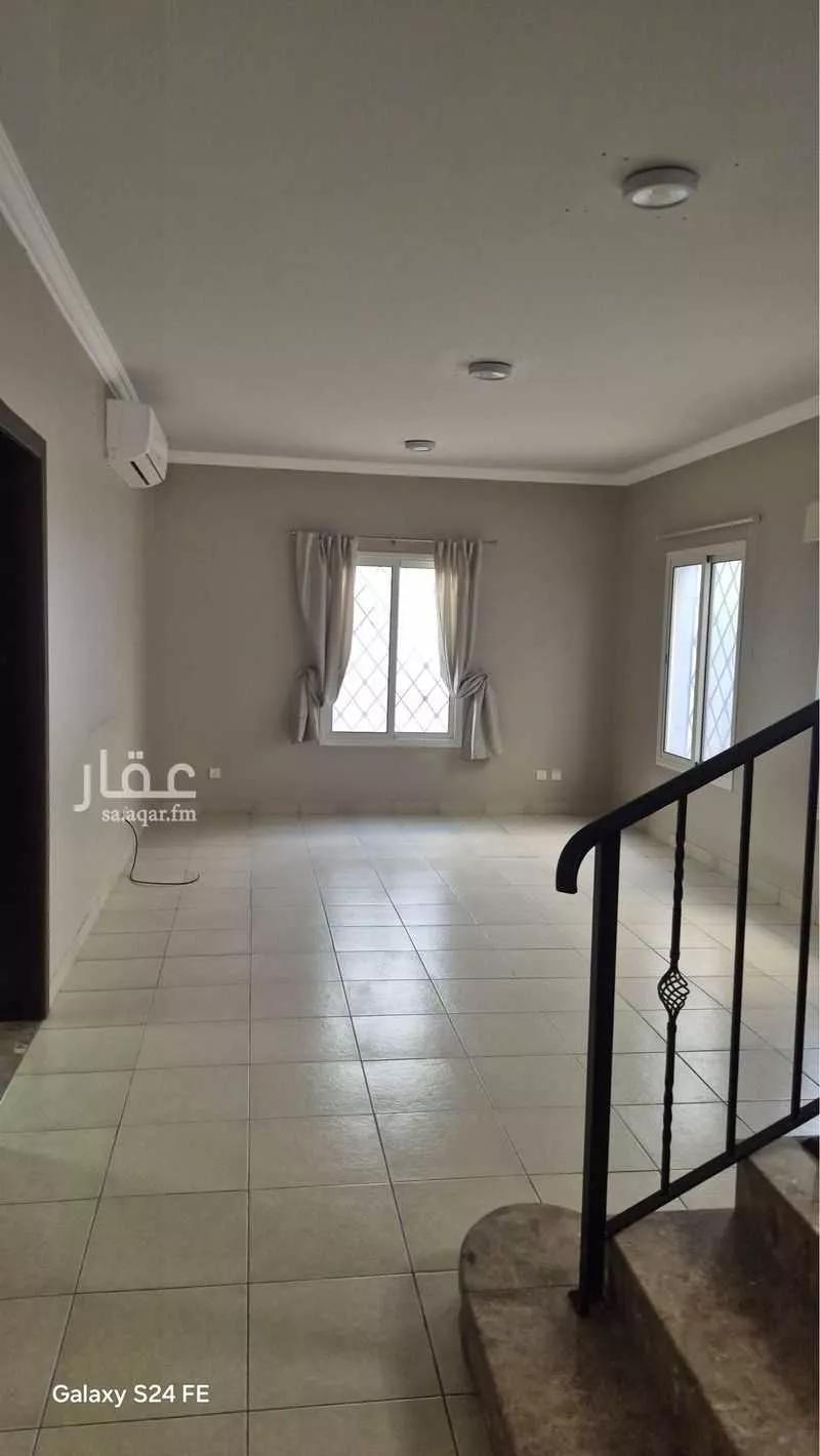 فيلا 4 غرف في الشعلة 4