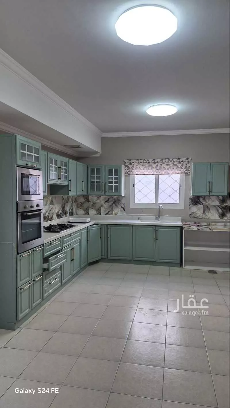 فيلا 4 غرف في الشعلة 9