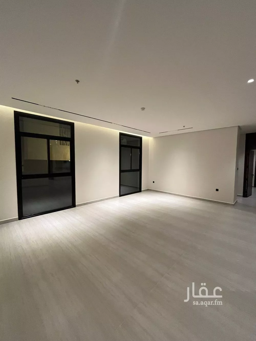 3 bedroom apartment in Al Malqa 9