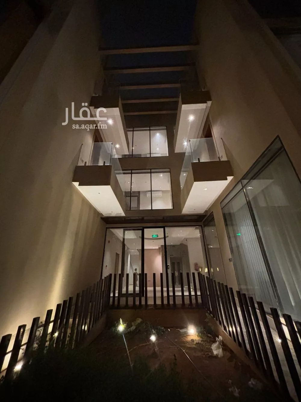 عمارة 400 م² في المهدية 15