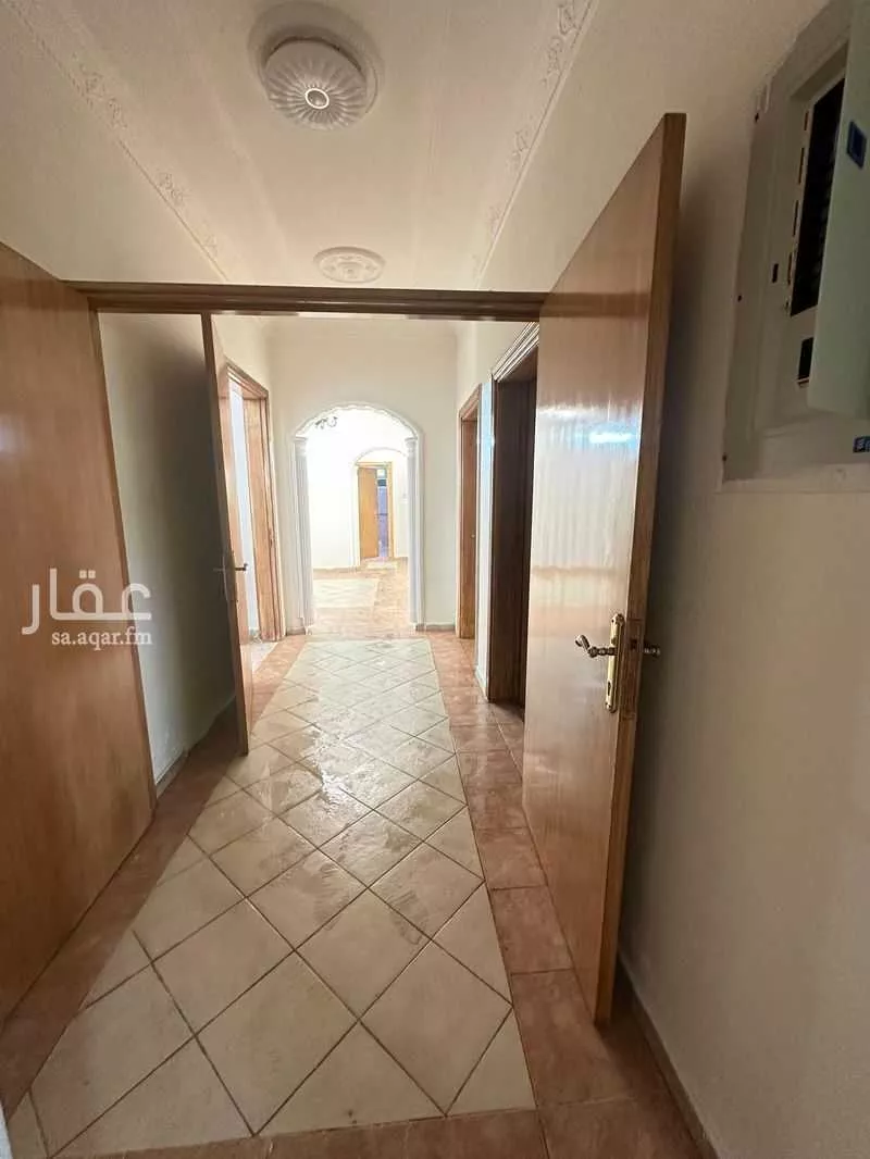 فيلا 11 غرف في الدار البيضاء 3