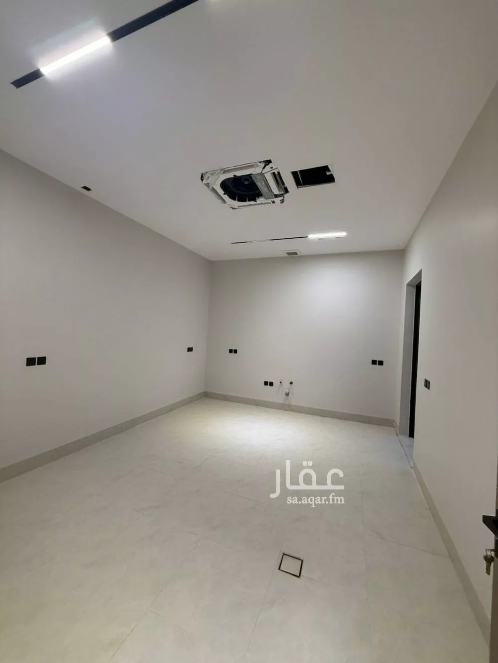 فيلا 6 غرف في المهدية 11