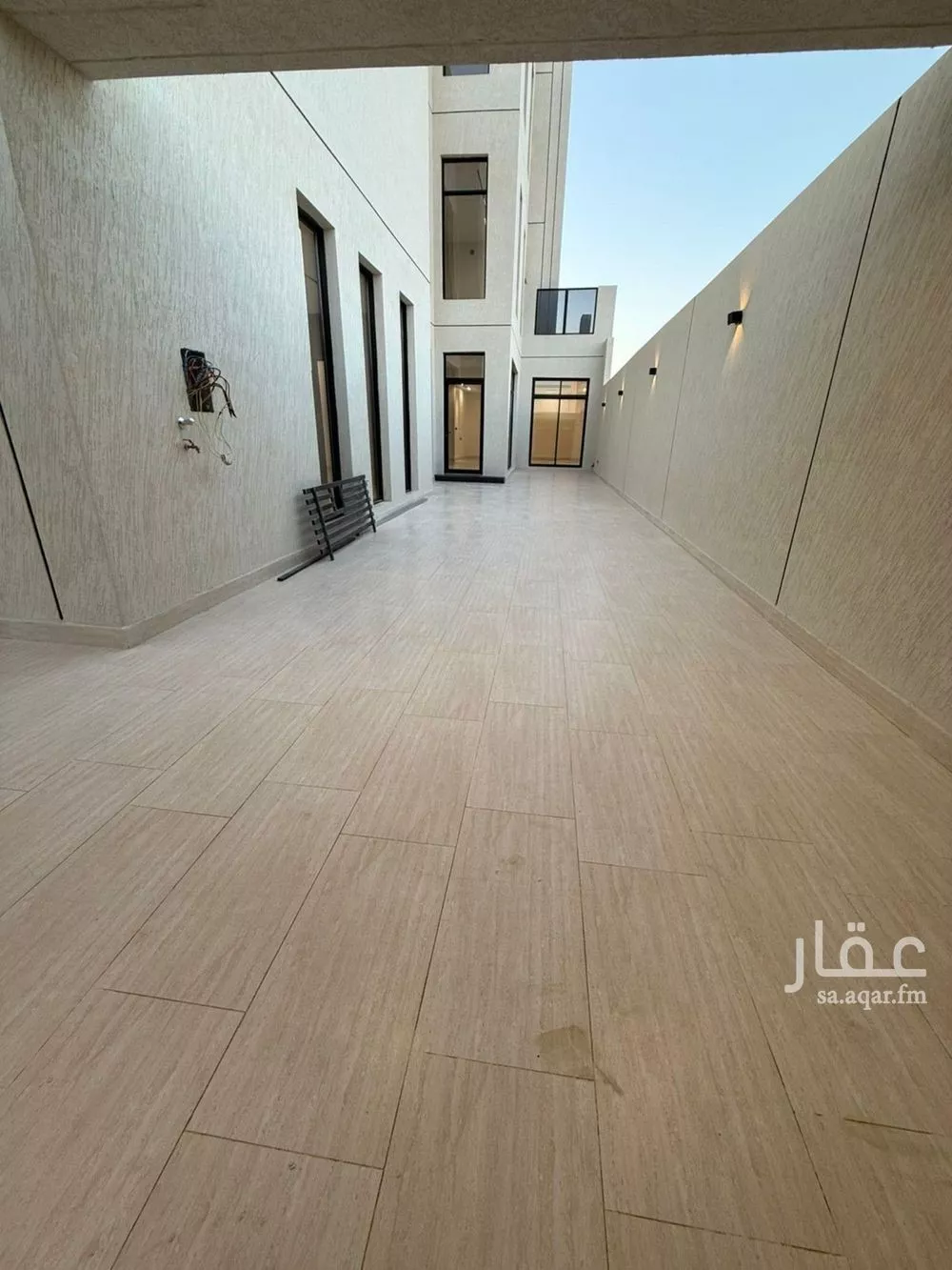 فيلا 6 غرف في المهدية 26