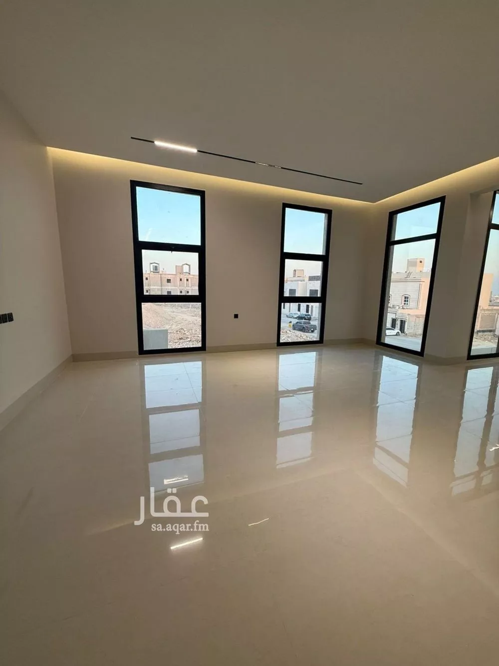 فيلا 6 غرف في المهدية 8