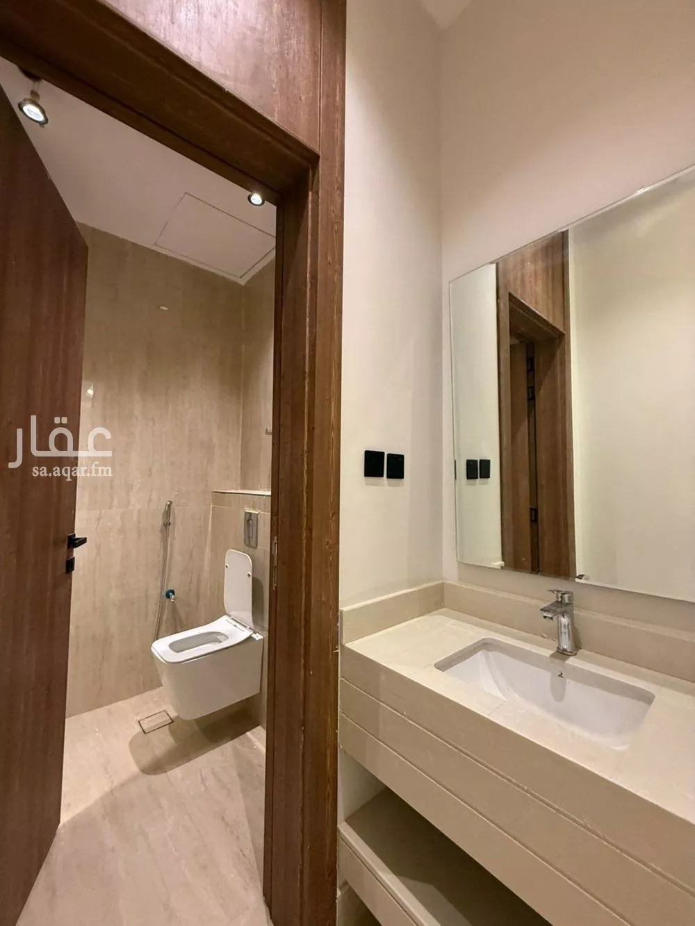 فيلا 6 غرف في المهدية 21