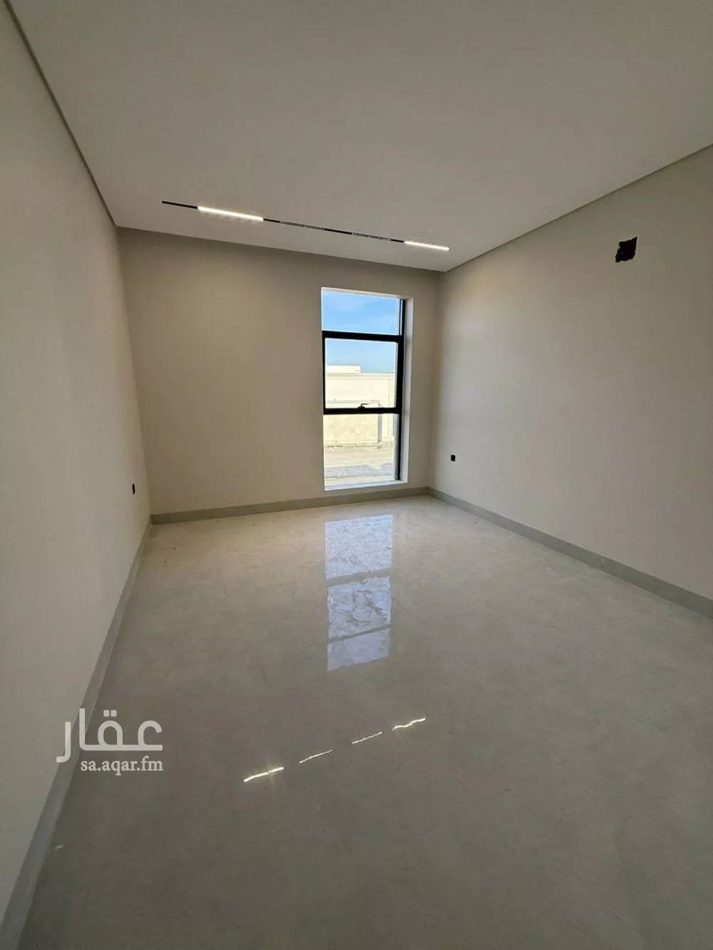 فيلا 6 غرف في المهدية 12