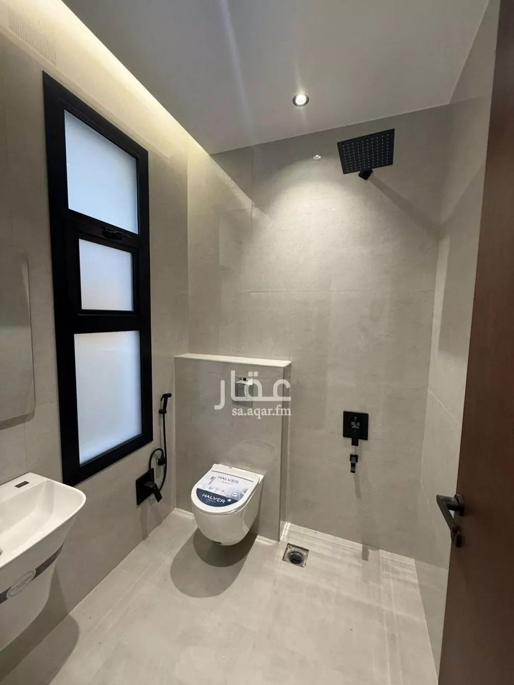 فيلا 6 غرف في المهدية 30