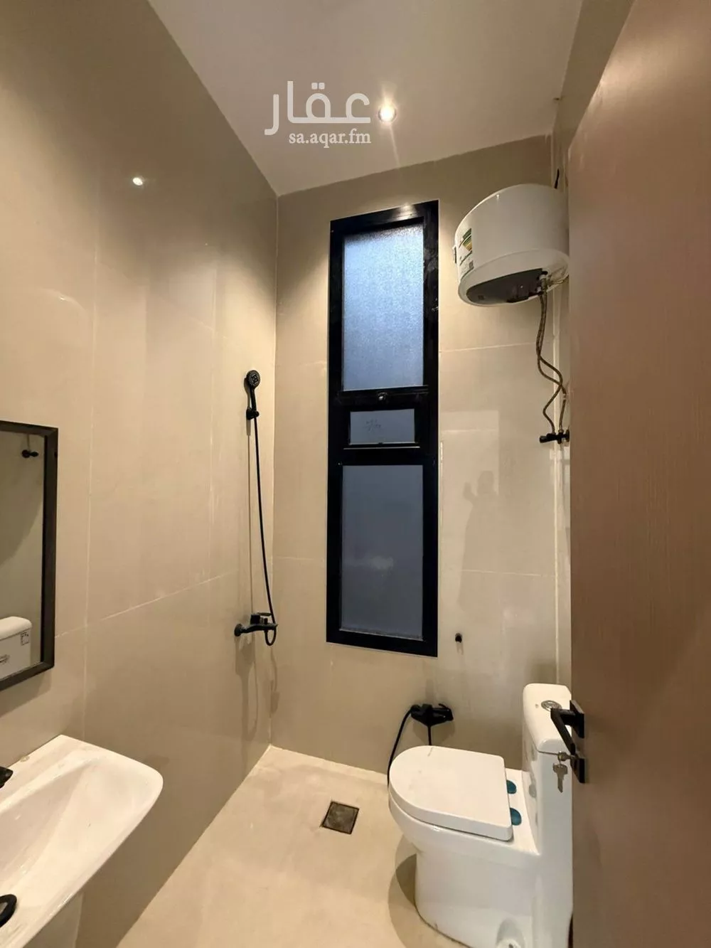 فيلا 6 غرف في المهدية 23