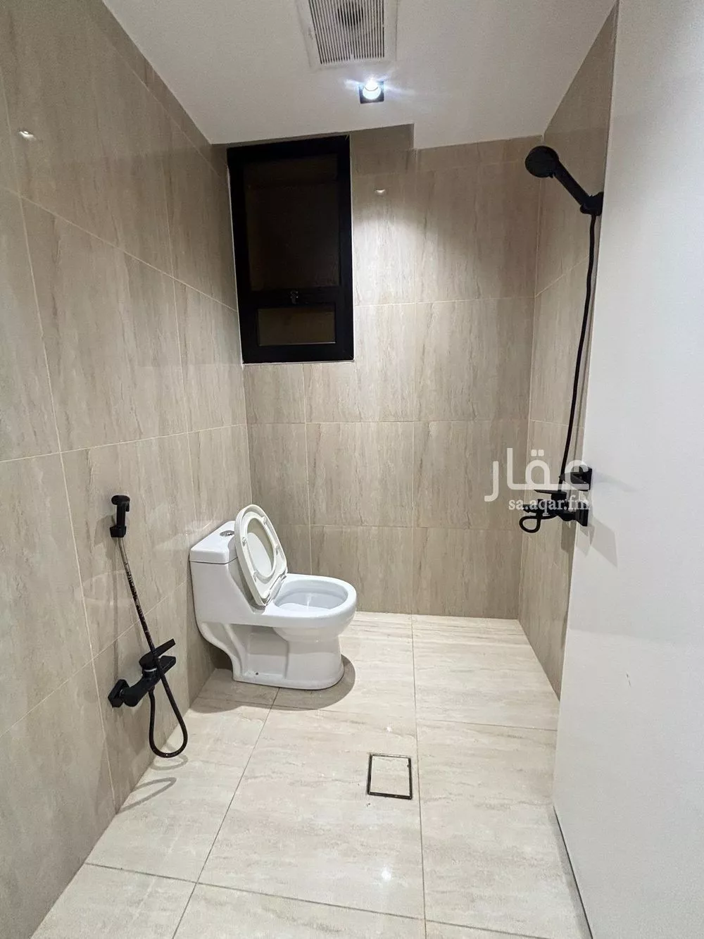 4 bedroom apartment in Dhahrat Namar 16