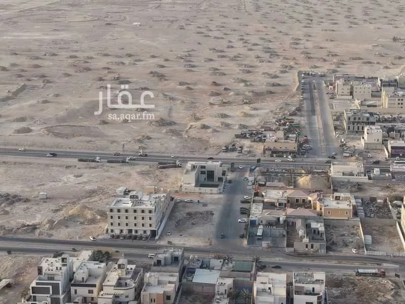 883 sqm land in Al Aridh 3