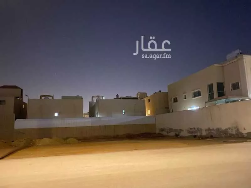 أرض 900 م² في ظهرة لبن 5